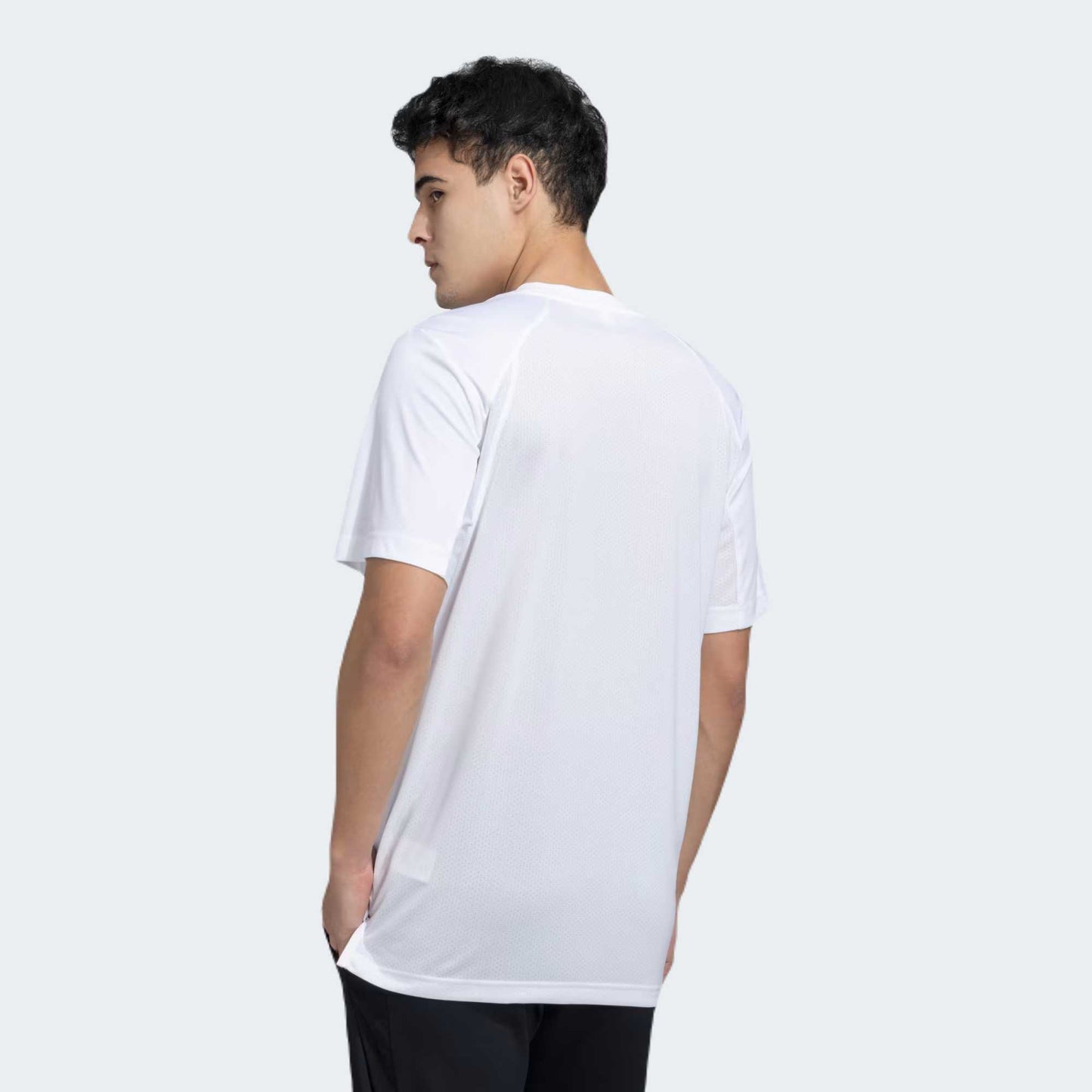 WHITE CLUB TEE