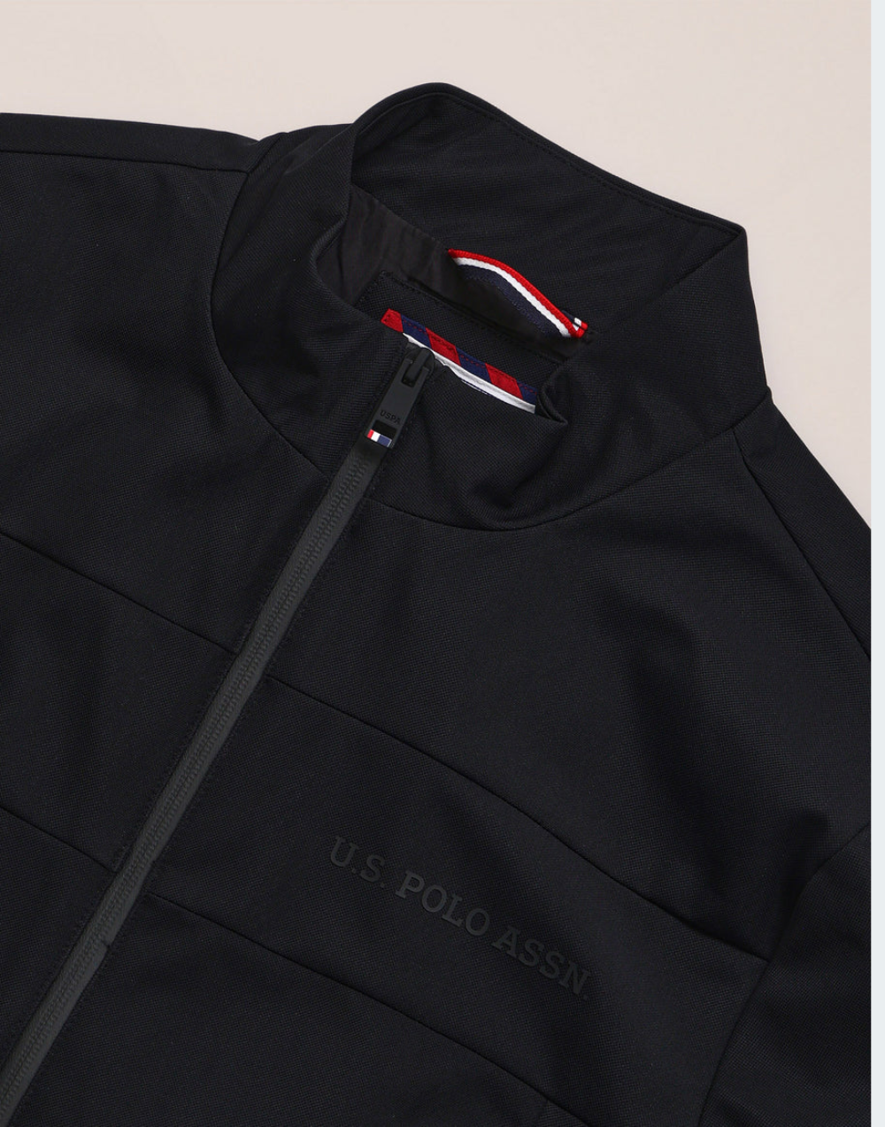 Black Solid Regular Fit Jacket