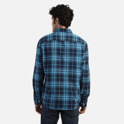 CHECKERED SPREAD COLLAR SHIRT