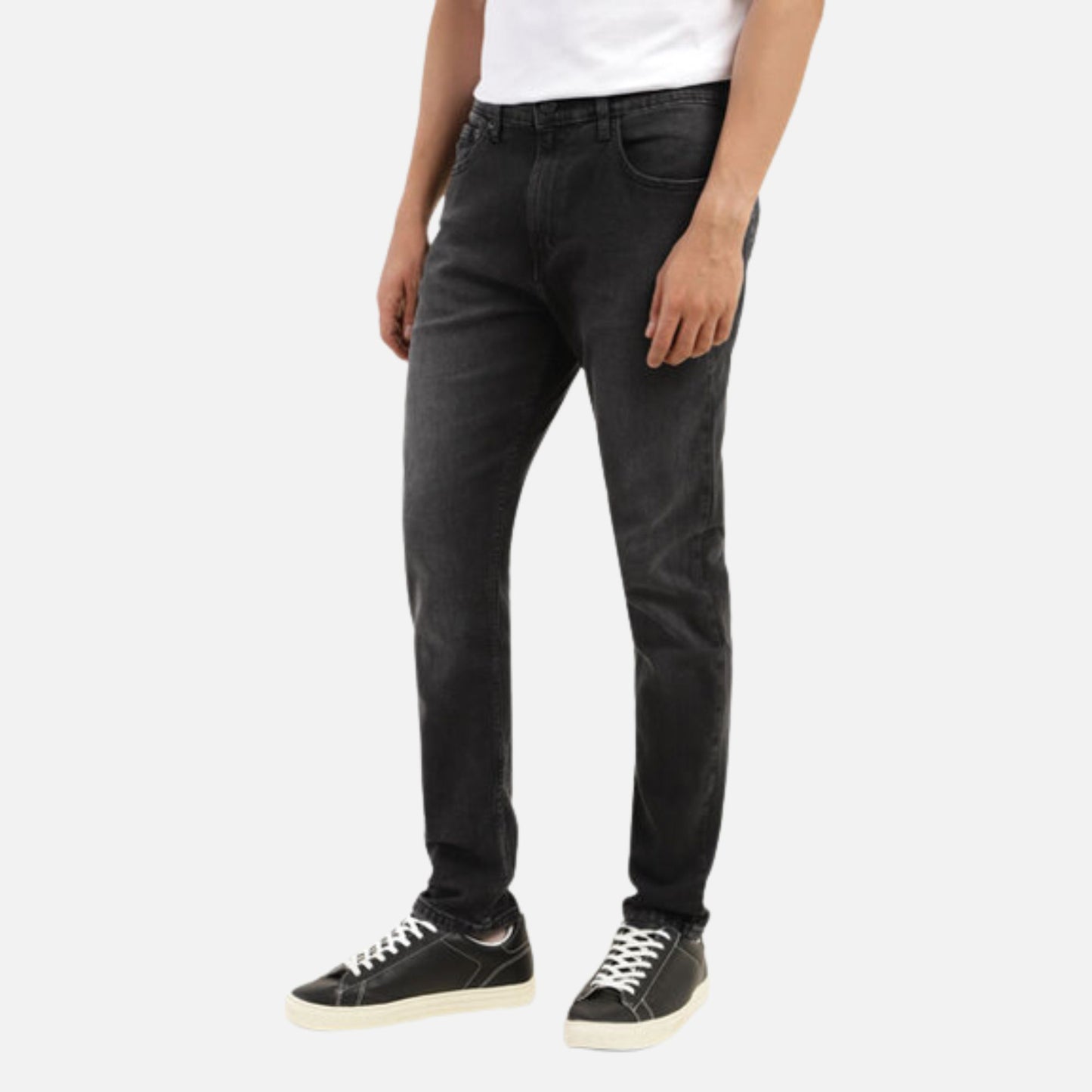 512 BLACK SLIM TAPERED FIT JEANS