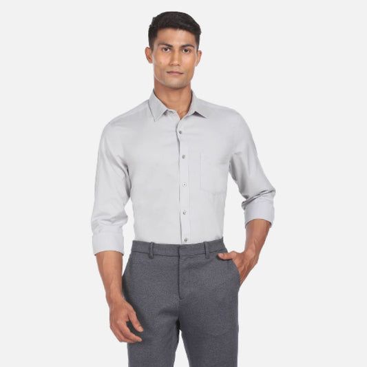 Light Grey Cutaway Collar Solid Cotton Formal Shirt