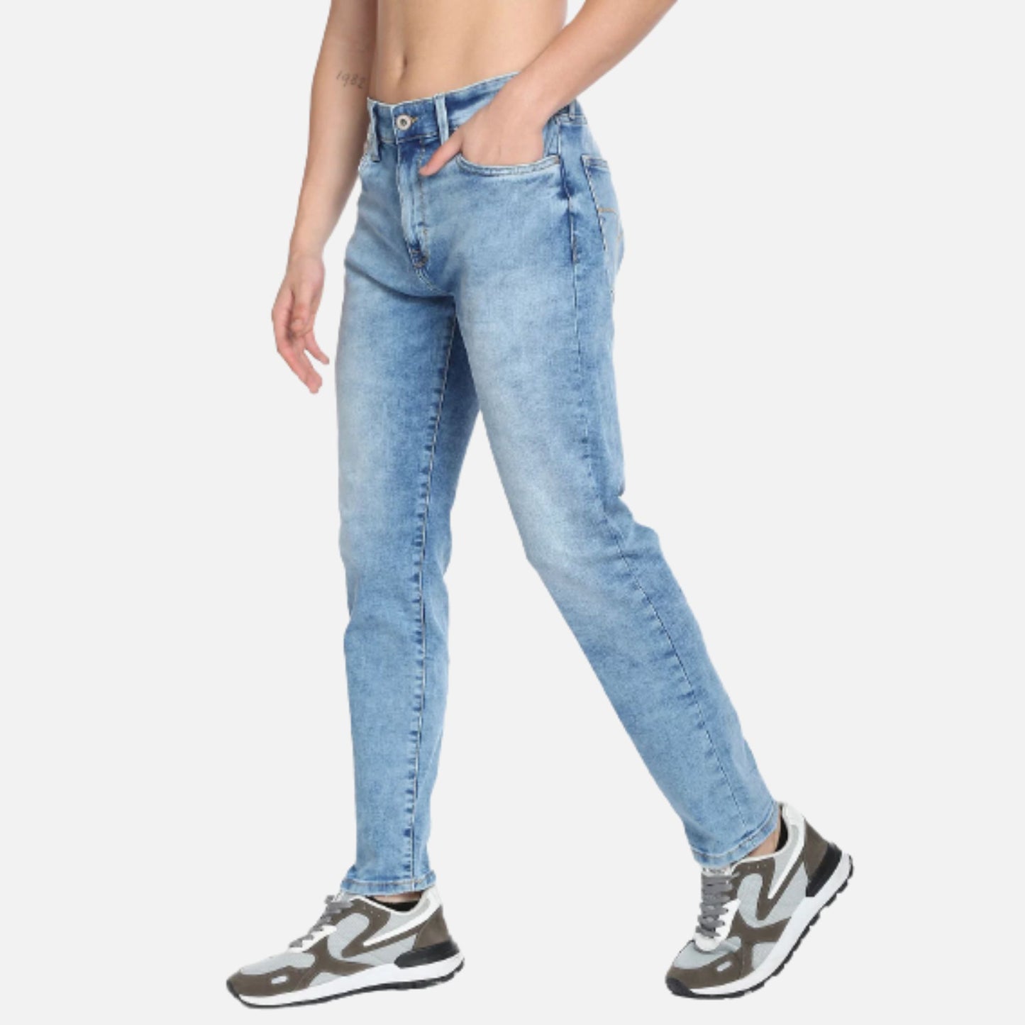 Slash Slim Tapered Fit Authentic Signature Jeans