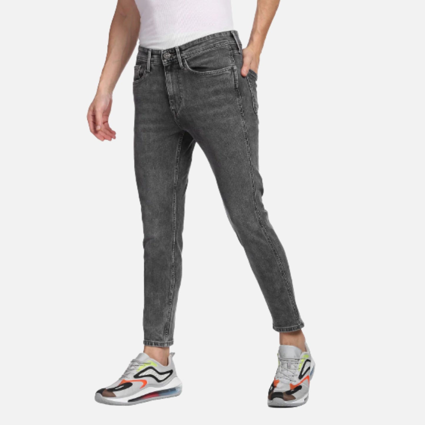 Mankle Relaxed Tapered Mid Rise 90s Vintage Jeans