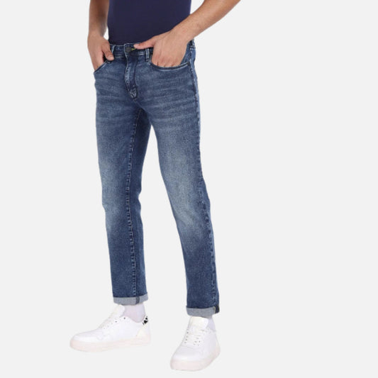 Mid Rise Slim Tapered Fit Jeans