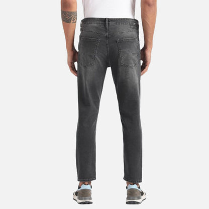 Mankle Relaxed Tapered Fit Jeans