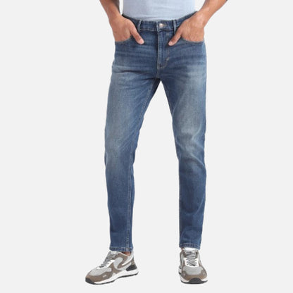 Mid Rise Slash Slim Tapered Jeans