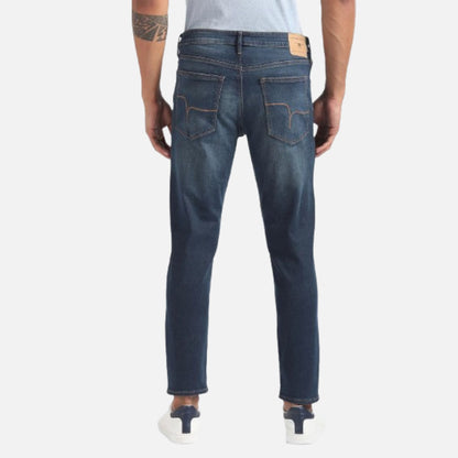 Mankle Relaxed Tapered Fit Jeans