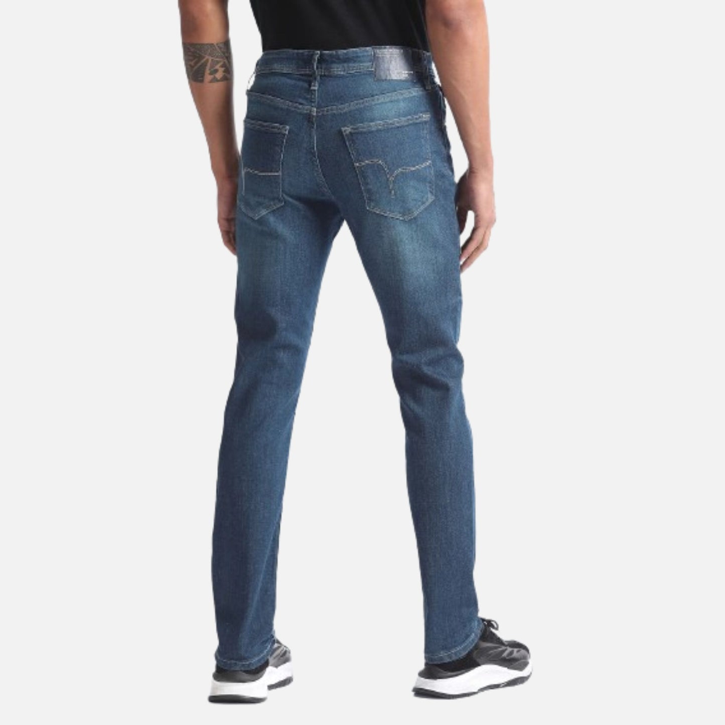 Freddie Slim Straight Stone Wash Jeans