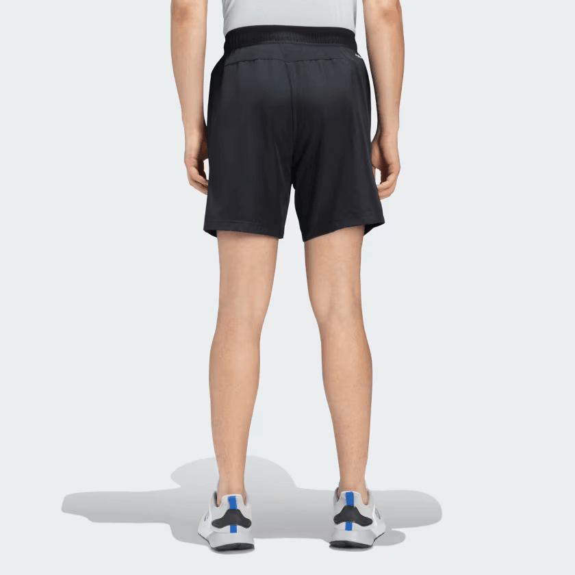 BLACK TRAIN ESSENTIALS WOVEN SHORTS
