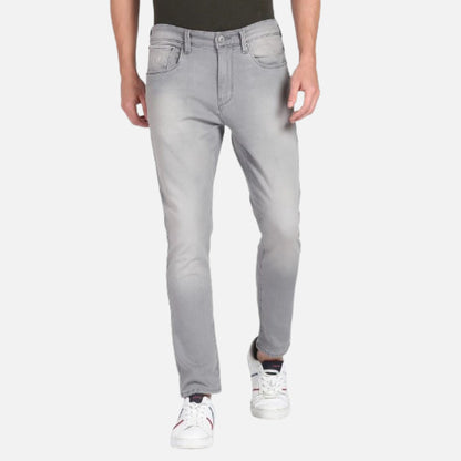 Henry Cropped Stone Wash Jeans