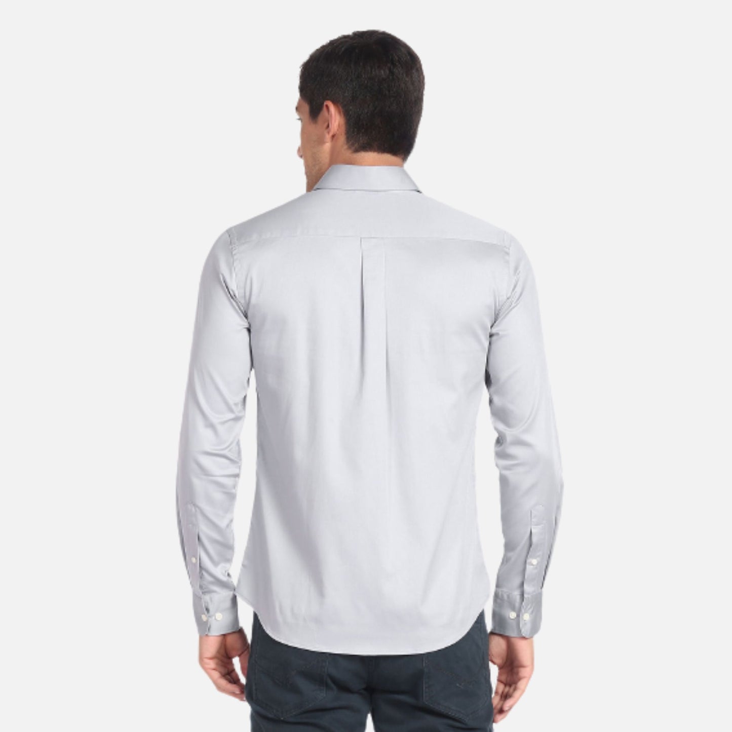 Cutaway Collar Solid Shirt