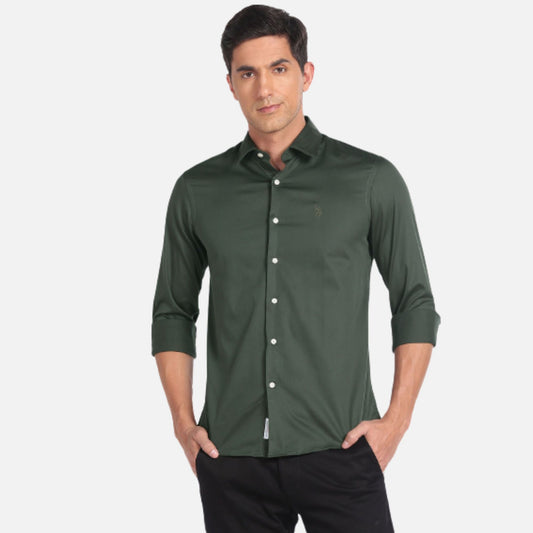 Cutaway Collar Solid Shirt