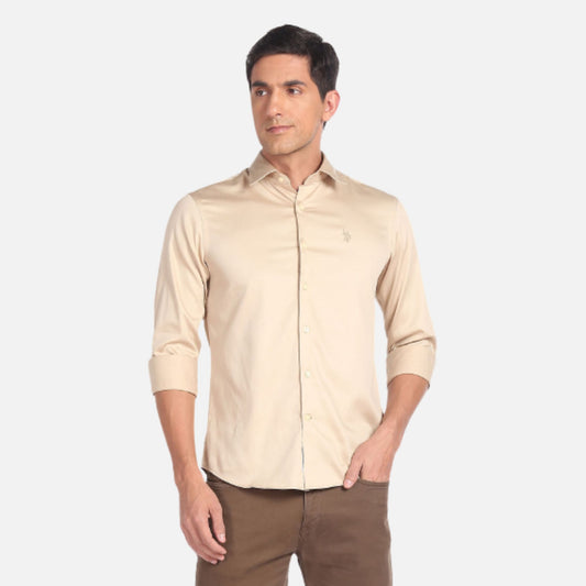 Cutaway Collar Solid Shirt