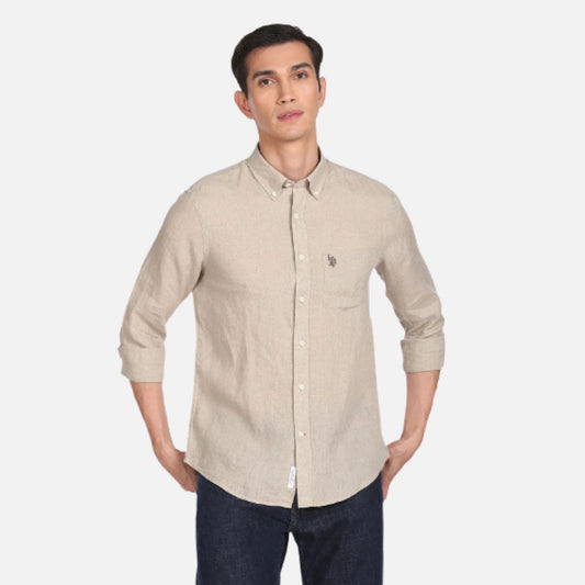 Spread Collar Solid Casual Shirt