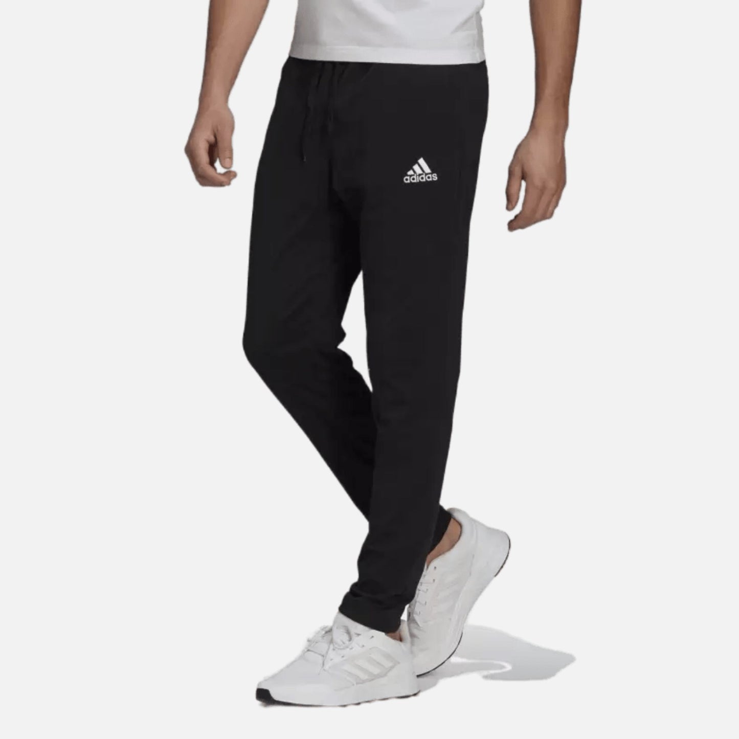 ESSENTIALS TAPERED PANTS