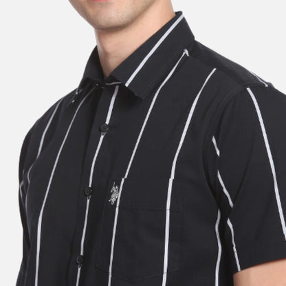 Vertical Stripe Regular Casual Shirt