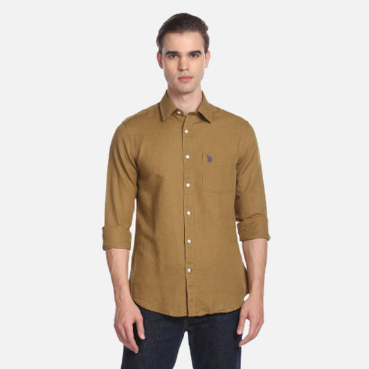 Spread Collar Solid Casual Shirt